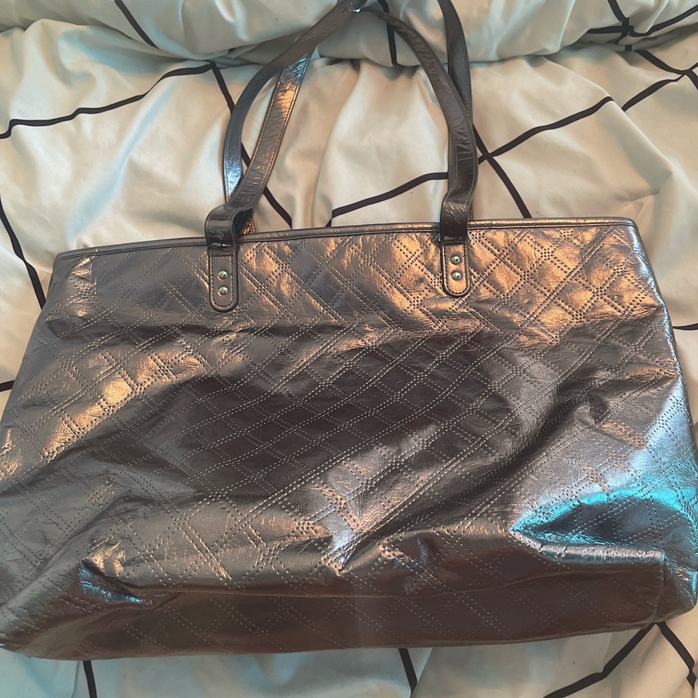 bath &body works metallic silver tote bag